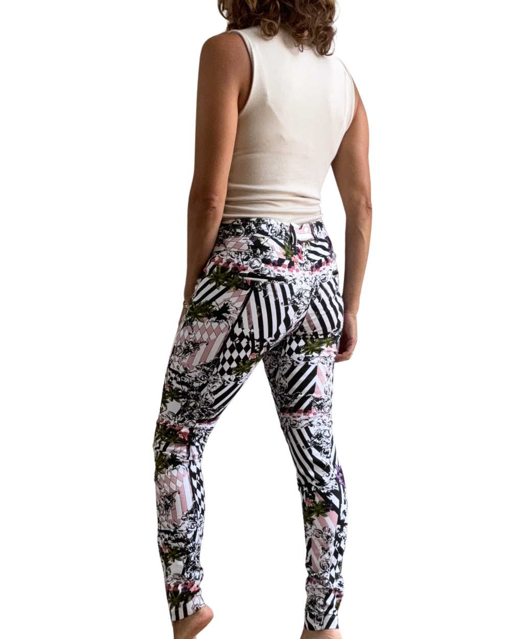 Basement - talla 38