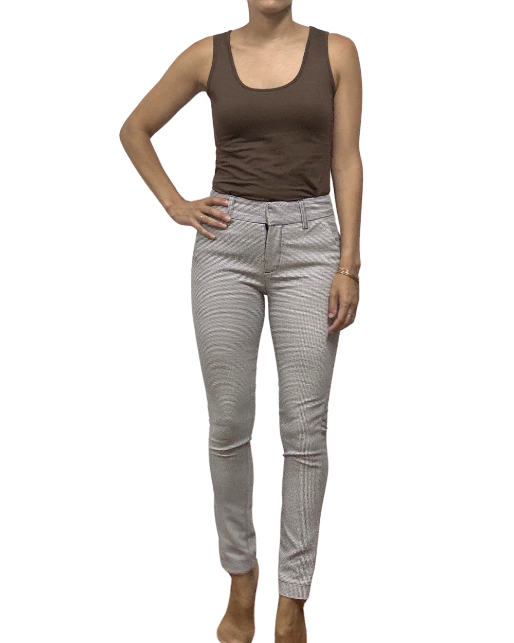 Basement - talla 26