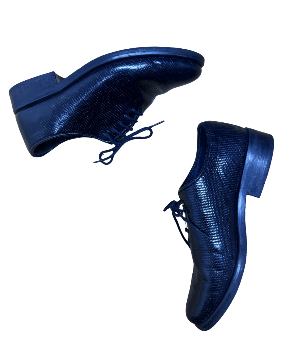 Yorgo Stratouris - talla 24 cm