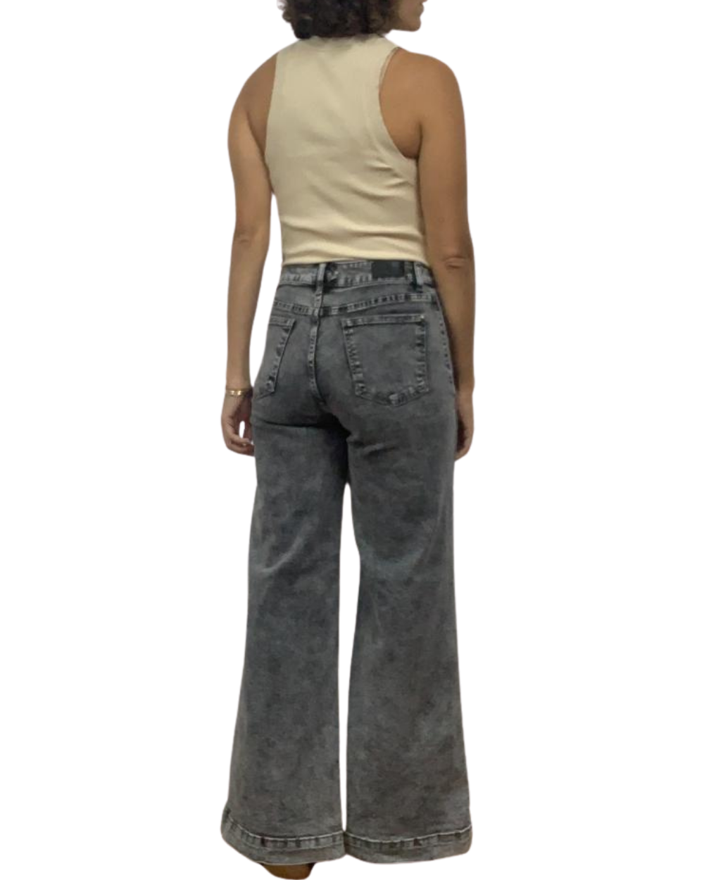 Basement - talla S