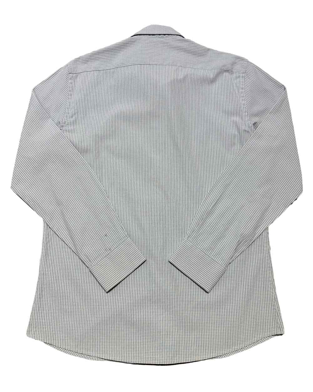 John Holden - talla 16