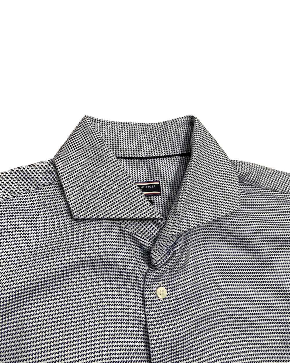 Tommy Hilfiger - talla 16.5