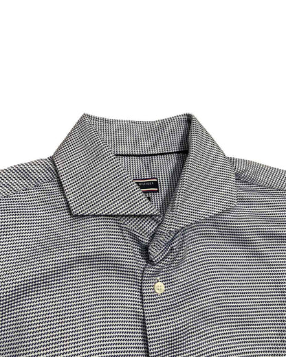 Tommy Hilfiger - talla 16.5